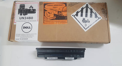 DELL 9T48V - 9T48V Genuine Original Laptop Notebook Battery (1 Yr Warranty)